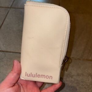 Lululemon Athletica Cream Key & Card Holder